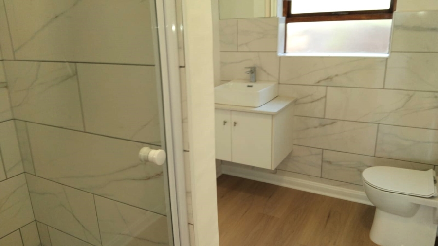 4 Bedroom Property for Sale in Stilbaai Wes Western Cape